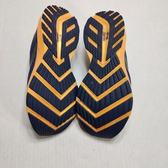 Women's Brooks Levitate 3  Majolical/Cantaloupe Running Sneakers Women Shoes 10M - Picture 9 of 10